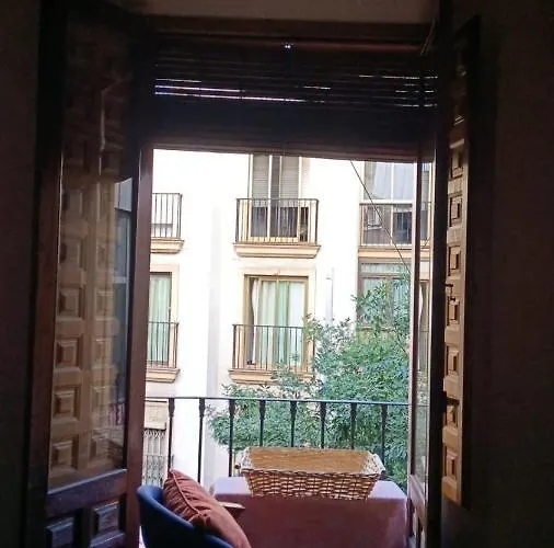 Single In Center Of * גרנדה